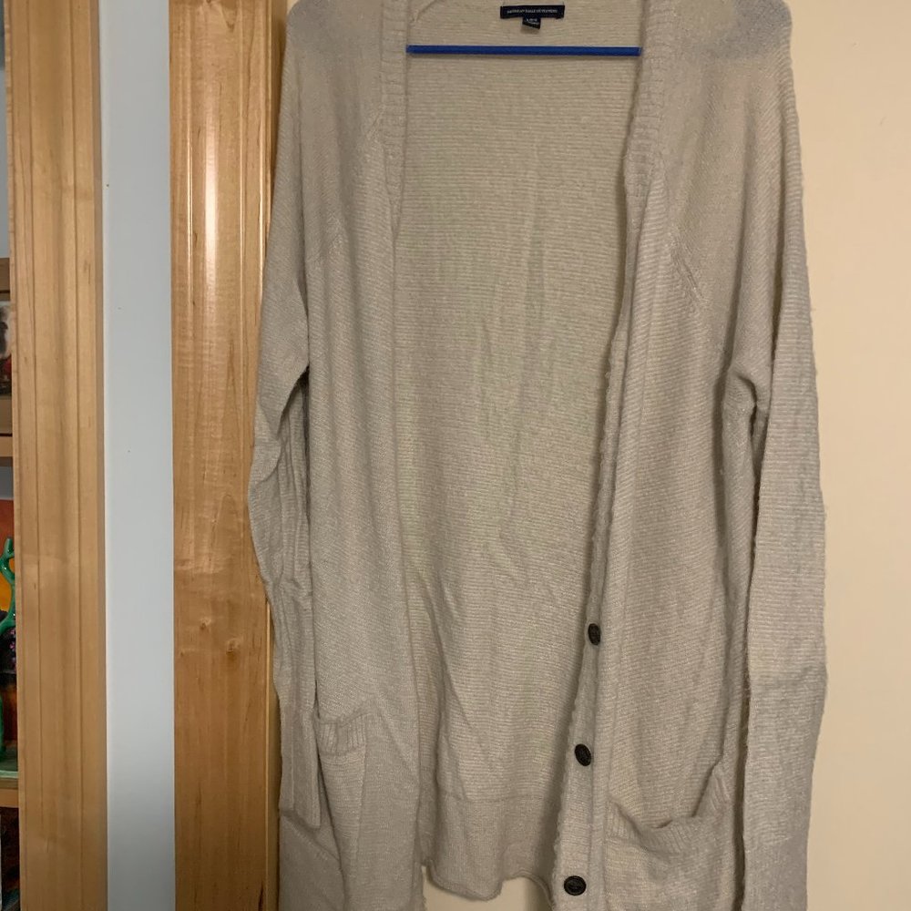 American Eagle Cream Cardigan